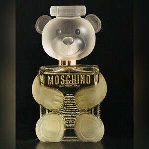 Moschino Toy 🧸 3.4oz/100ml. Eau de Parfum. New. No box. Floral/Woodsy/musk. Uni.